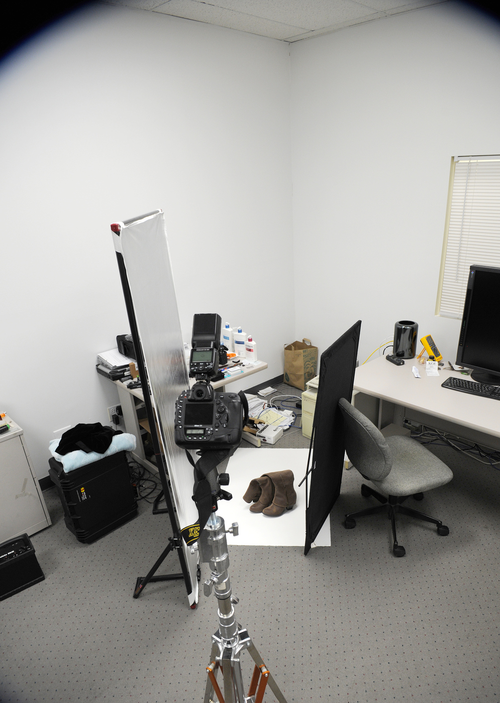 IMAGE: http://makino.fi/rico/fm/boots100.jpg